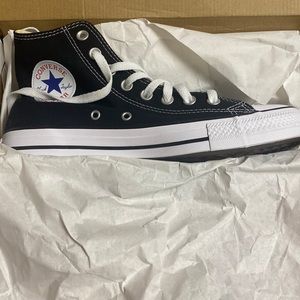 Black high top wide converse